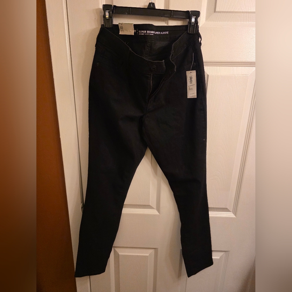 Black Skinny Jeans